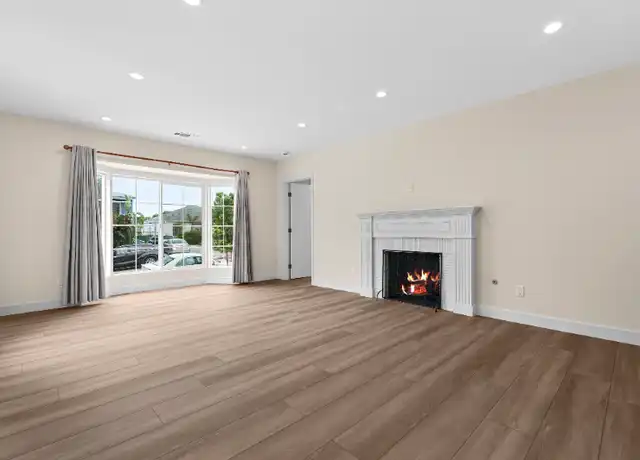 Property at 1165 Stanford St Unit Front, Santa Monica, CA, 90403, 2 beds, 2 baths, [object Object]