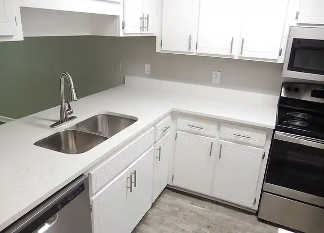 Property at 4885 Old Bainbridge Rd, Tallahassee, FL, 32303, 2 beds, 2.5 baths, [object Object]