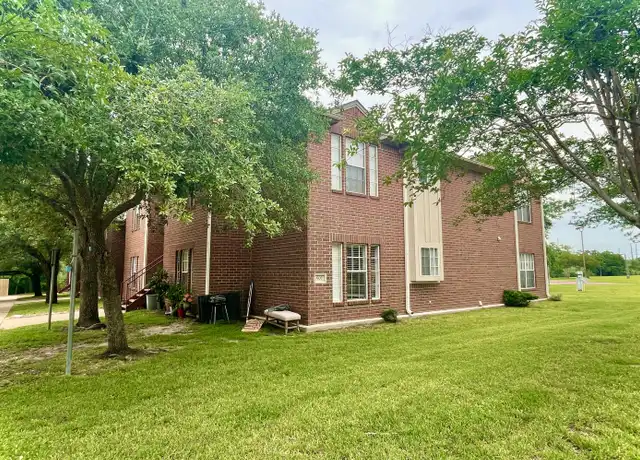 Property at 907 Balcones Dr, College Station, TX, 77845, 3 beds, 2 baths, [object Object]