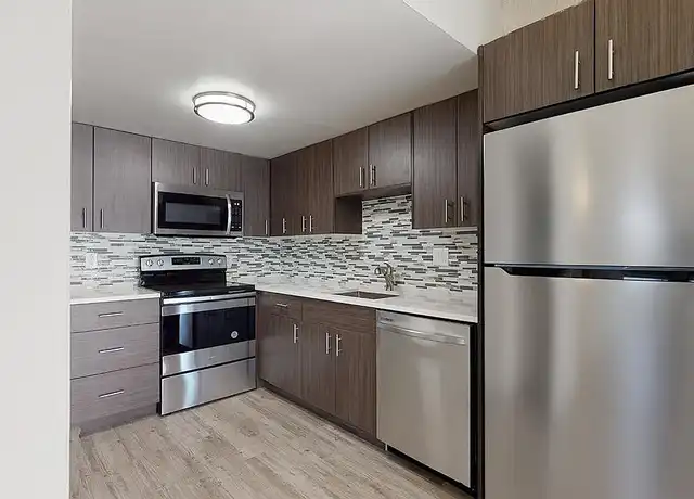 Property at Dolphin - 2390 S University Blvd, Denver, CO, 80210, 0-1 beds, 1 bath, [object Object]