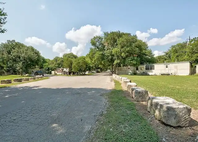Property at Woodview - 1301 W Oltorf St, Austin, TX, 78704, 1 bed, 1 bath, [object Object]