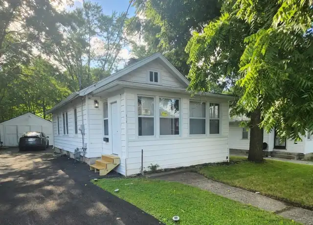 Property at 312 N Johnston Ave, Rockford, IL, 61101, 2 beds, 1 bath, [object Object]