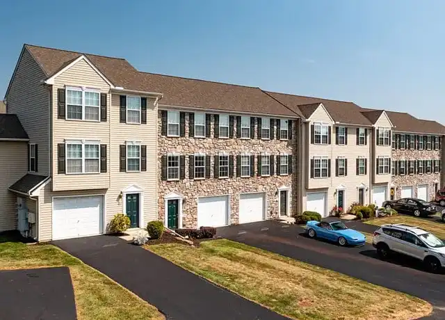 Property at Windsor Commons - 21 Windsor Way, Red Lion, PA, 17356, 3 beds, 2.5 baths, [object Object]