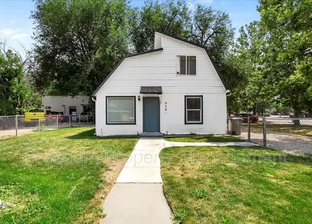 Property at 420 Garland St, Nampa, ID, 83686, 4 beds, 2 baths, [object Object]