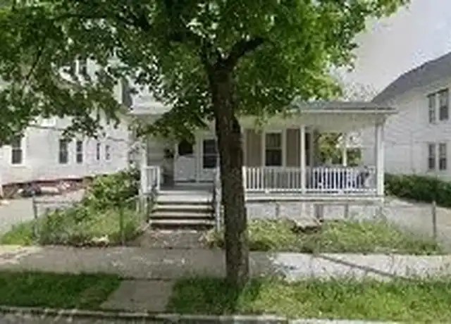 Property at 237 College St Unit 3rd FL, Springfield, MA, 01109, 2 beds, 1 bath, [object Object]