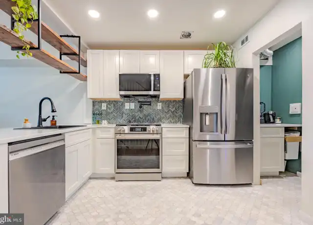 Property at 257 G St SW #110, Washington, DC, 20024, 3 beds, 2 baths, [object Object]