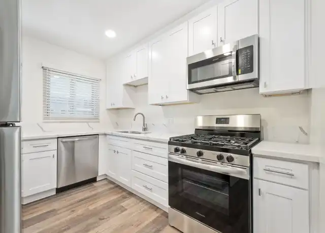 Property at Maple Ave Apartments (TIC) - 1633 E Maple Ave, El Segundo, CA, 90245, 2 beds, 1 bath, [object Object]