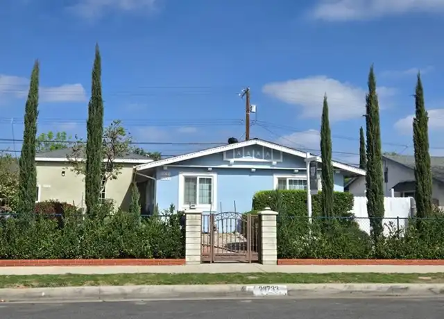 Property at 23733 Vanowen St, West Hills, CA, 91307, 3 beds, 2 baths, [object Object]