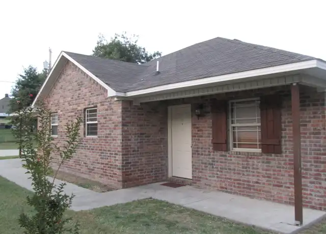Property at 2200 S 17th St Unit D, Fort Smith, AR, 72901, 3 beds, 2 baths, [object Object]