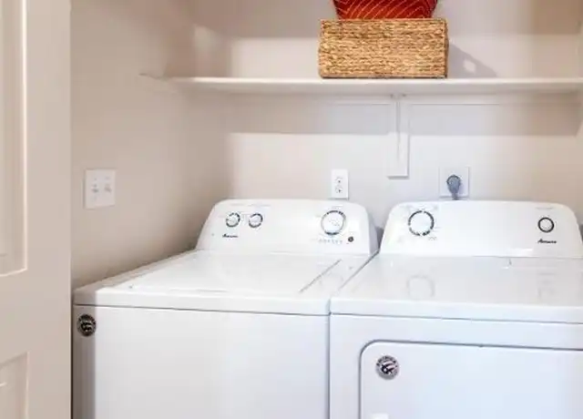 Property at 900 N Rural Rd, Chandler, AZ, 85226, 2 beds, 2 baths, [object Object]