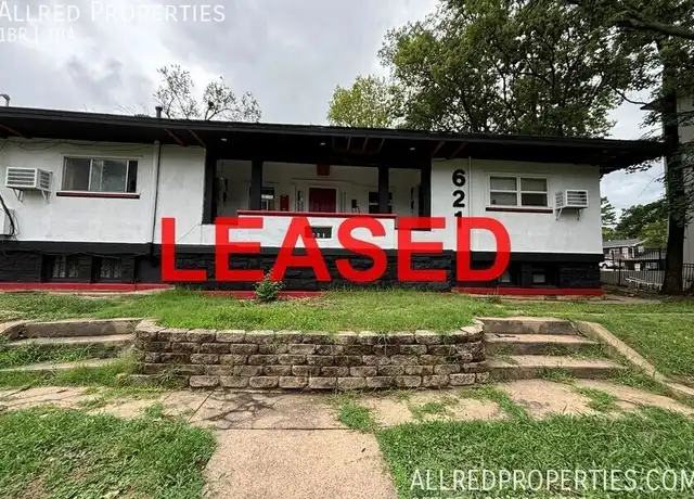 Property at 621 N Leverett Ave Unit 3, Fayetteville, AR, 72701, 1 bed, 1 bath, [object Object]