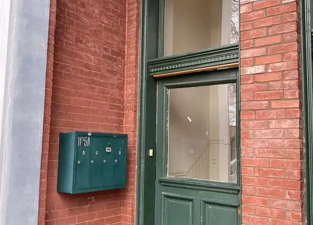 Property at 1135 Broad St Unit B, Augusta, GA, 30901, 1 bed, 1 bath, [object Object]