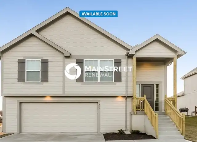 Property at 207 N Franklin St, Raymore, MO, 64083, 4 beds, 3 baths, [object Object]