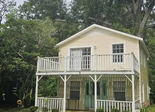 Property at 859 Mill St, Lucedale, MS, 39452, 1 bed, 1 bath, [object Object]