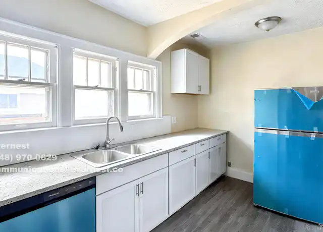 Property at 3745 W Grand St, Detroit, MI, 48238, 3 beds, 1 bath, [object Object]