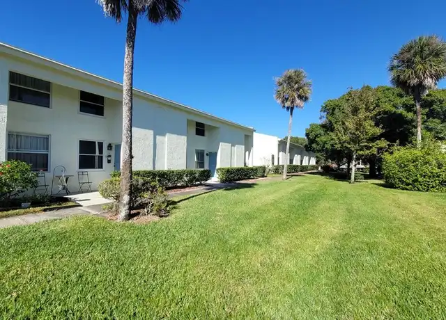 Property at 4523 La Carmen Ct, Tampa, FL, 33611, 2 beds, 2 baths, [object Object]