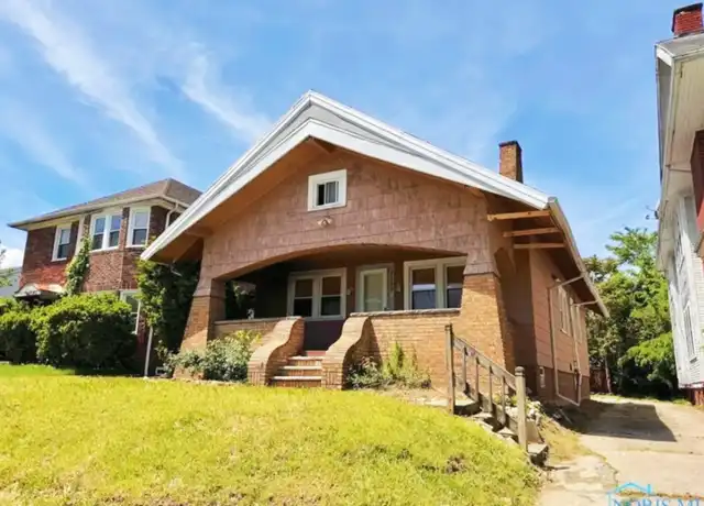 Property at 4146 Lowe Rd, Toledo, OH, 43612, 4 beds, 1 bath, [object Object]