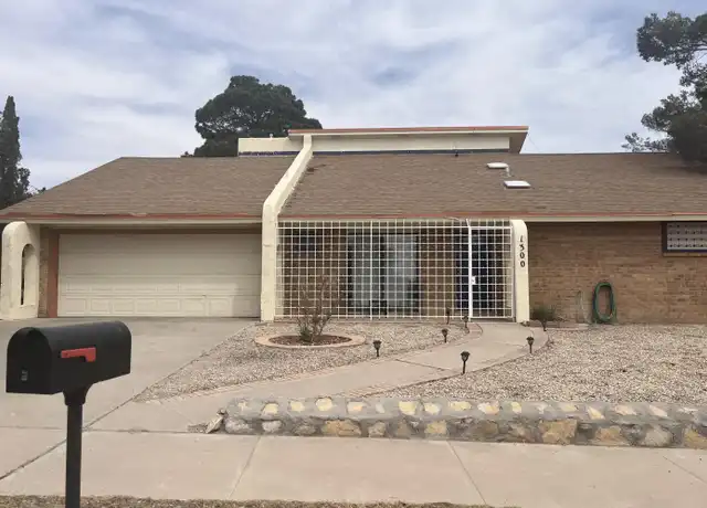 Property at 1300 Yvonne Diane Dr, El Paso, TX, 79936, 3 beds, 2.5 baths, [object Object]