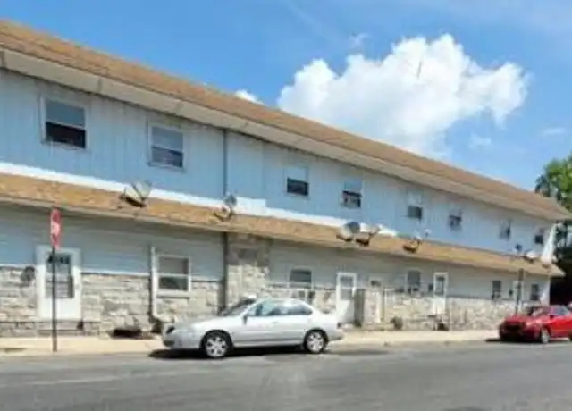 Property at 831 Mifflin St, Lebanon, PA, 17046, 1 bed, 1 bath, [object Object]
