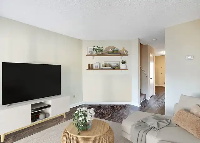 Property at The Hills at Oakwood Apartment Homes - 4827 Jersey Pike, Chattanooga, TN, 37416, 1-3 bed, 1.5-2 baths, [object Object]