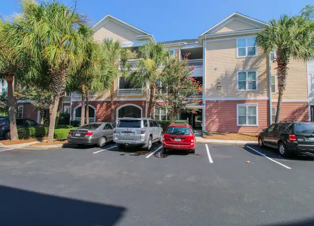 Property at 600 Bucksley Ln #205, Daniel Island, SC, 29492, 1 bed, 1 bath, [object Object]
