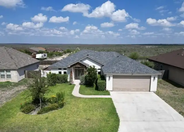 Property at 112 Red Cloud Trl, Del Rio, TX, 78840, 3 beds, 2.5 baths, [object Object]