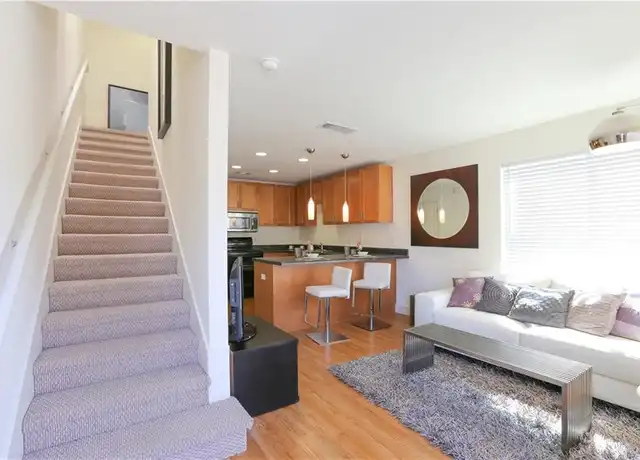 Property at 711 W 32nd St Unit 115, Austin, TX, 78705, 2 beds, 1.5 baths, [object Object]