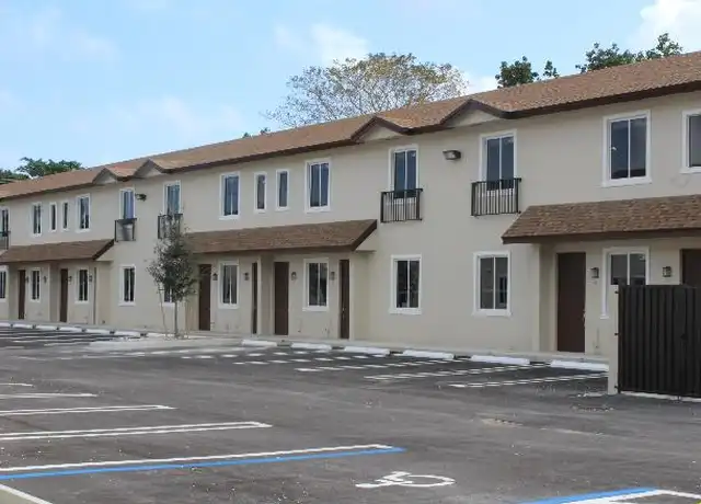 Property at 25050 SW 134th Ave, Homestead, FL, 33032, 2 beds, 2 baths, [object Object]