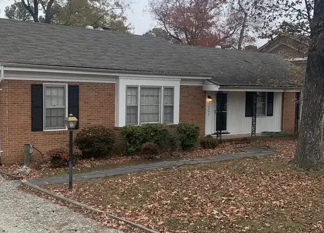 Property at 10532 Ashburn Rd, North Chesterfield, VA, 23235, 3 beds, 2 baths, [object Object]