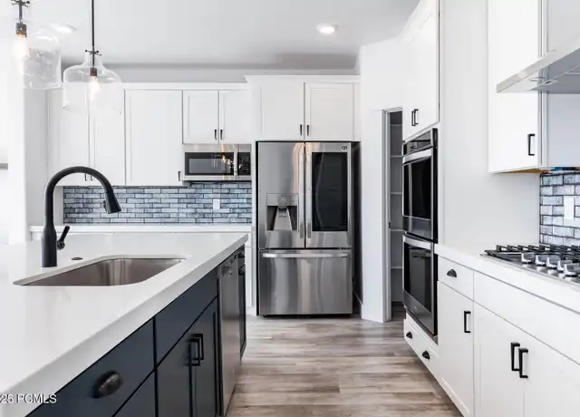 Property at 1112 N Springer View Loop, Midway, UT, 84049, 4 beds, 4.5 baths, [object Object]