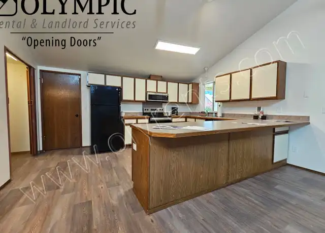 Property at 3217 Mayfair Dr SW Unit A, Tumwater, WA, 98512, 3 beds, 2 baths, [object Object]