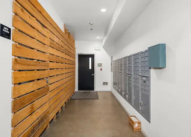 Property at 1806 23rd Ave, Seattle, WA, 98122, 0 beds, 1 bath, [object Object]