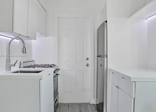 Property at 7315 Carlyle Ave #1, Miami Beach, FL, 33141, 1 bed, 1 bath, [object Object]