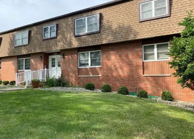 Property at 7107 N Miramar Dr Unit 7107-2, Peoria, IL, 61614, 2 beds, 1 bath, [object Object]