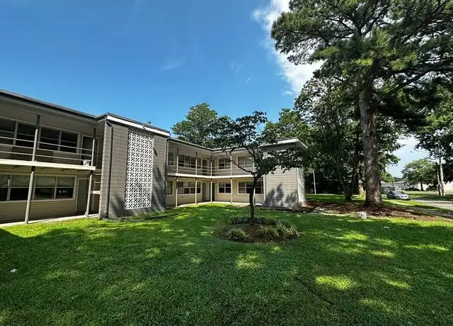 Property at 401 E Ocean Ave, Norfolk, VA, 23503, 1 bed, 1 bath, [object Object]