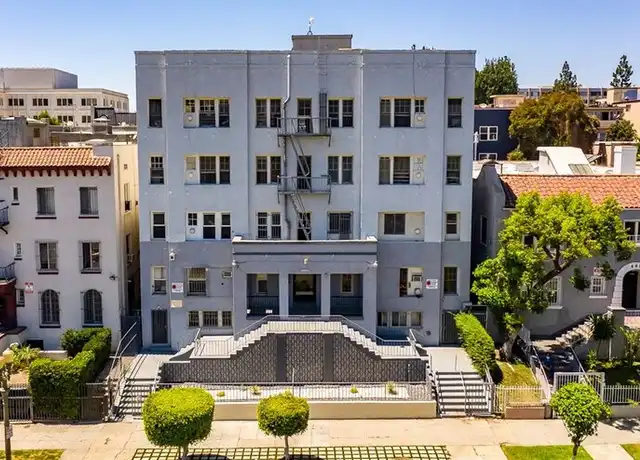 Property at 447 South Rampart Boulevard - 447 S Rampart Blvd, Los Angeles, CA, 90057, 0 beds, 1 bath, [object Object]