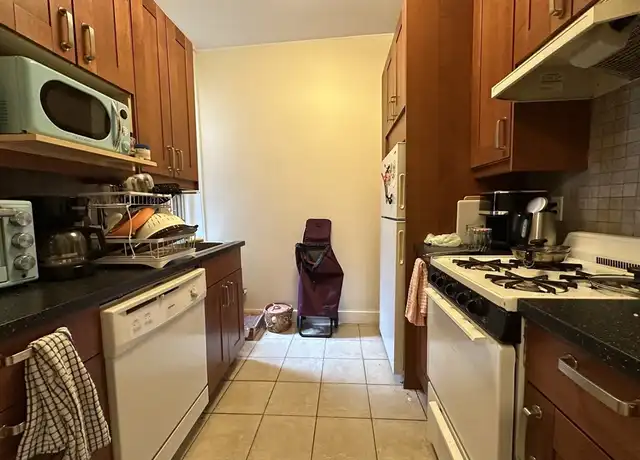 Property at 25 Queensberry St Unit 7, Boston, MA, 02215, 2 beds, 1 bath, [object Object]
