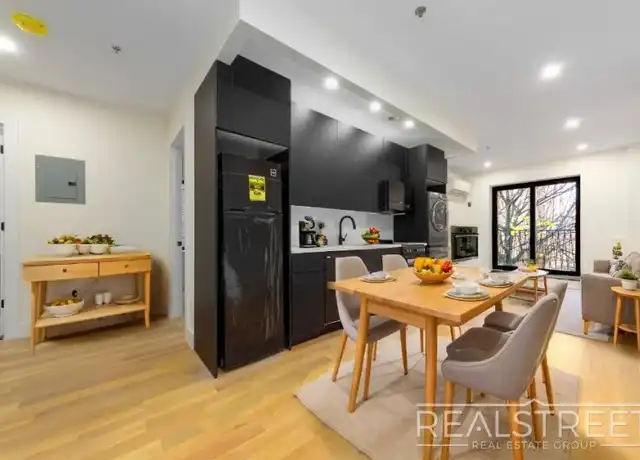 Property at 1406 Lincoln Pl, Brooklyn, NY, 11213, 2 beds, 1 bath, [object Object]