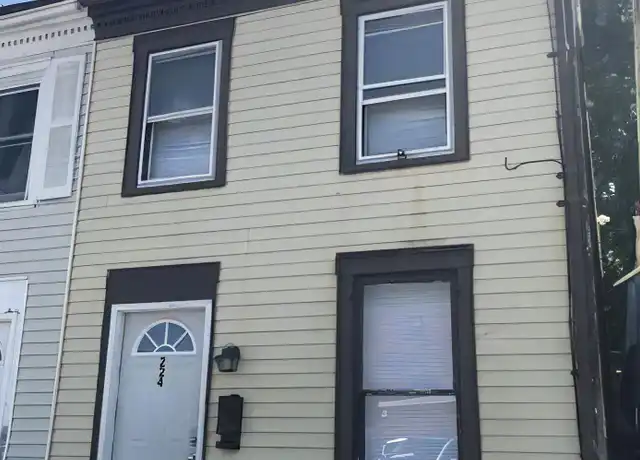 Property at 224 Liberty Ct, York, PA, 17403, 2 beds, 1 bath, [object Object]