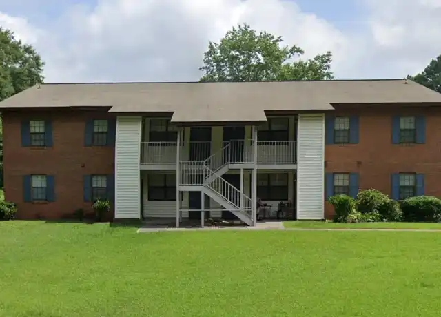 Property at 945 Cogswell Ave, Pell City, AL, 35125, 2 beds, 1 bath, [object Object]