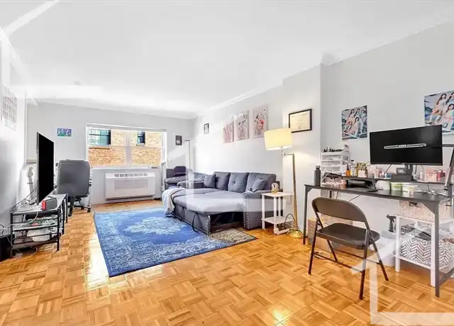 Property at 98 Marion St, Brookline, MA, 02446, 1 bed, 1 bath, [object Object]