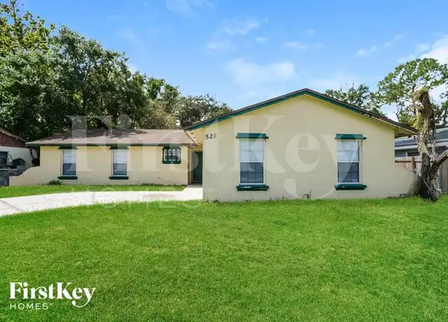 Property at 520 Georgia Ave, Longwood, FL, 32750, 4 beds, 2 baths, [object Object]