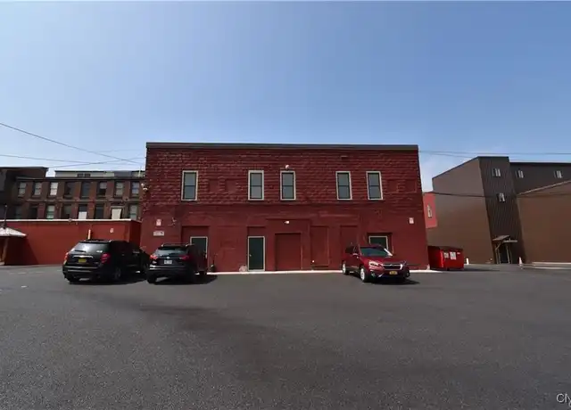 Property at 152 Court St Unit 4, Watertown, NY, 13601, 1 bed, 1 bath, [object Object]