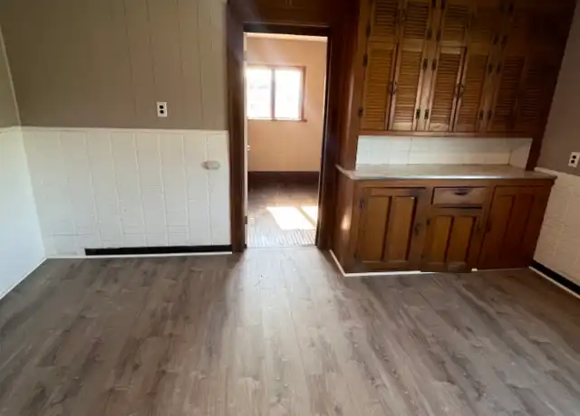 Property at 84 Leddy St, Buffalo, NY, 14210, 3 beds, 1 bath, [object Object]