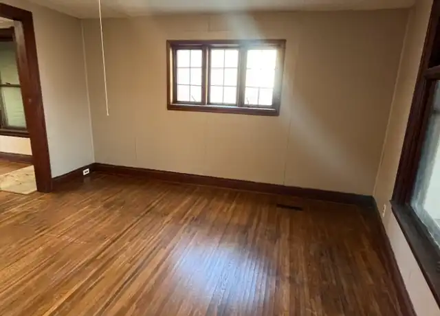 Property at 84 Leddy St, Buffalo, NY, 14210, 3 beds, 1 bath, [object Object]