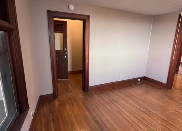 Property at 84 Leddy St, Buffalo, NY, 14210, 3 beds, 1 bath, [object Object]