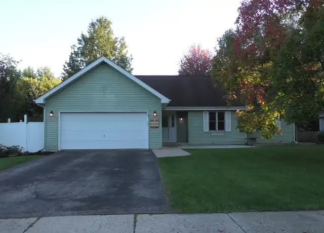 Property at 412 E Somonauk St, Yorkville, IL, 60560, 3 beds, 3 baths, [object Object]