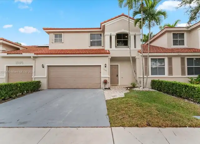 Property at 13165 NW 9th Ct, Pembroke Pines, FL, 33028, 3 beds, 2.5 baths, [object Object]