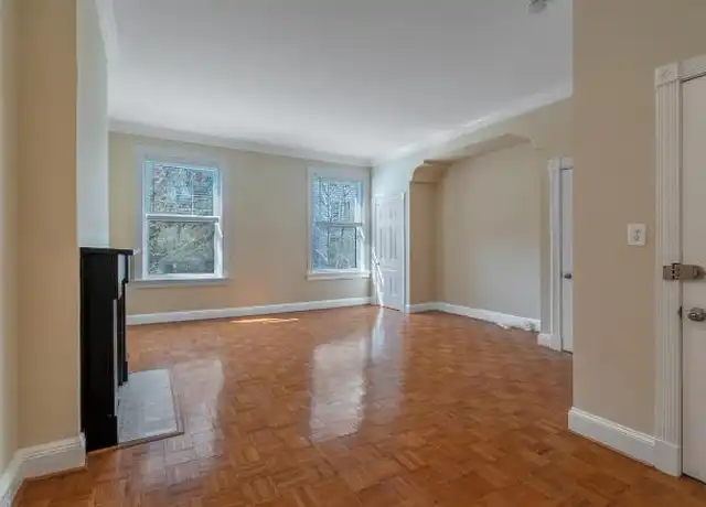 Property at 1509 Park Ave, Baltimore, MD, 21217, 1 bed, 1 bath, [object Object]