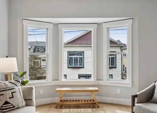 Property at 133 Ellert St, San Francisco, CA, 94110, 2 beds, 1 bath, [object Object]